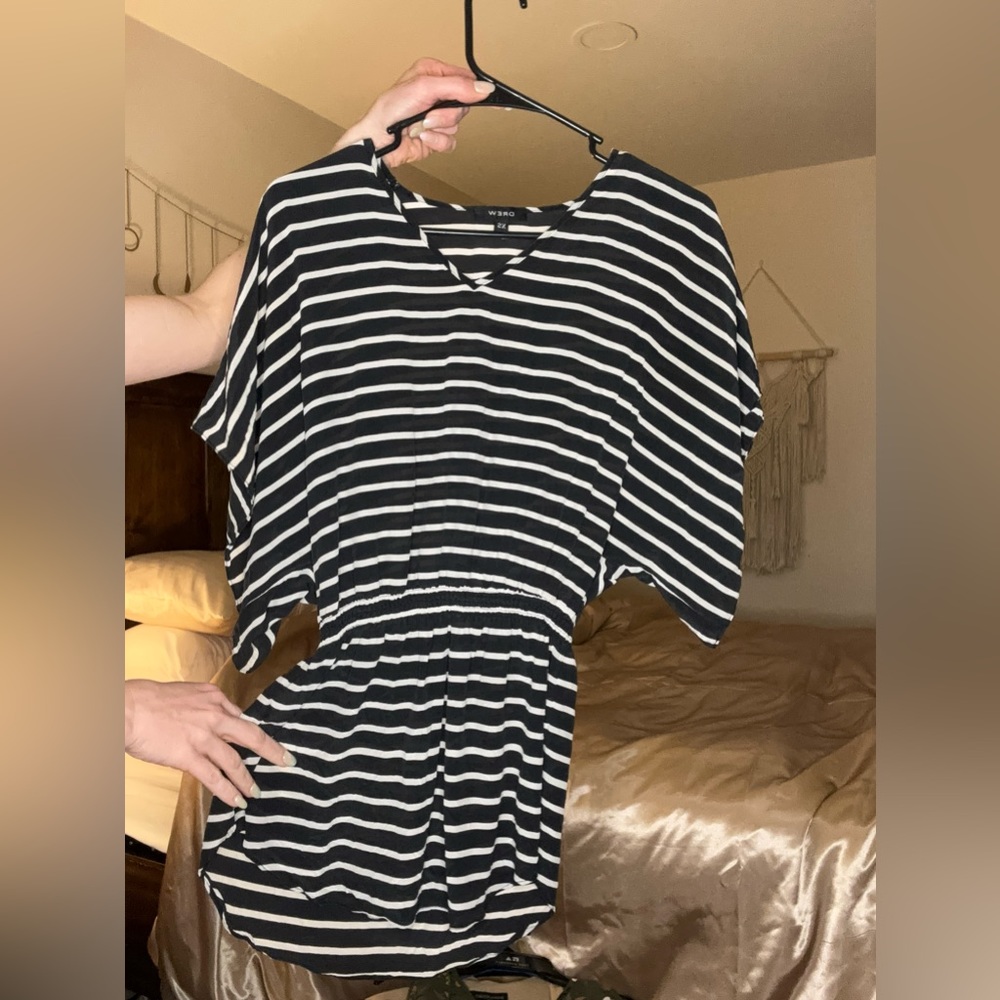 DREW brand women’s top. Size XS